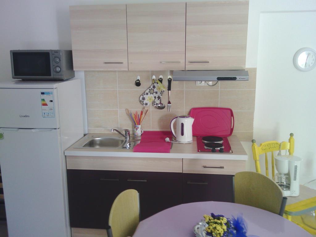 Apartments Krajici Kaštela 部屋 写真