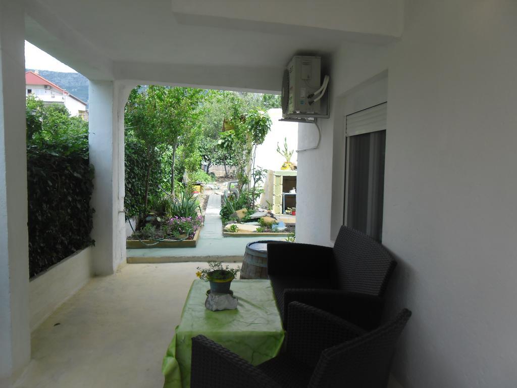 Apartments Krajici Kaštela エクステリア 写真
