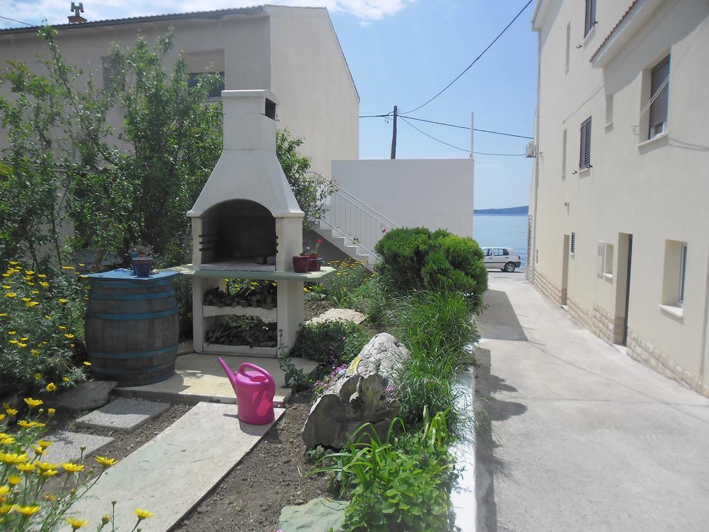 Apartments Krajici Kaštela エクステリア 写真