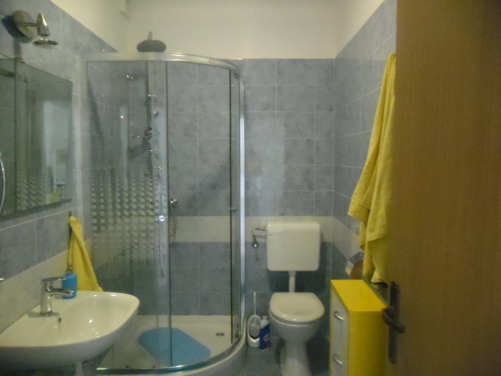 Apartments Krajici Kaštela エクステリア 写真